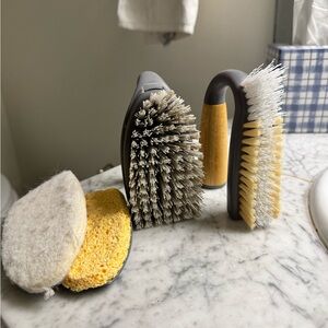 GROVE COLLABORATIVE | scrub brush set